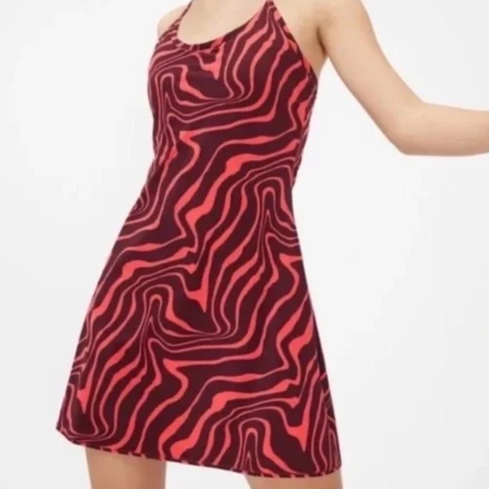 Outdoor Voices Womens Exercise Dress, Poppy Swirl, Size Small